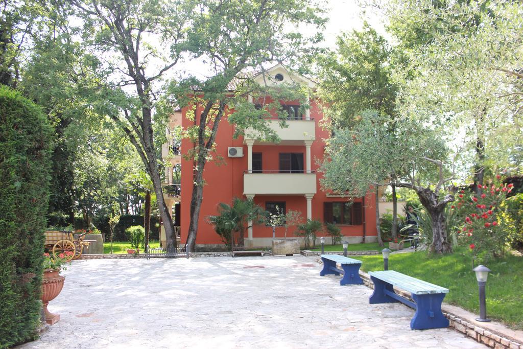 Aqua Family Apartments Karigador Zewnętrze zdjęcie