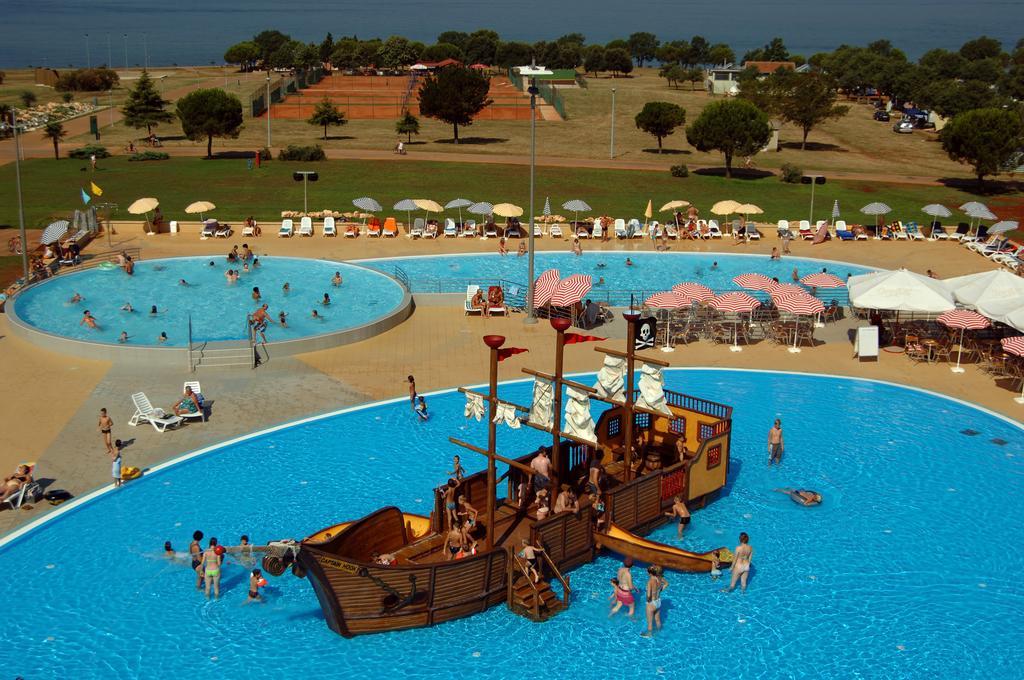 Aqua Family Apartments Karigador Zewnętrze zdjęcie